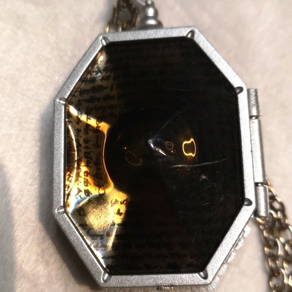 Last Chance🎉 Harry Potter Horcrux Locket Necklace - Picture 4 of 5